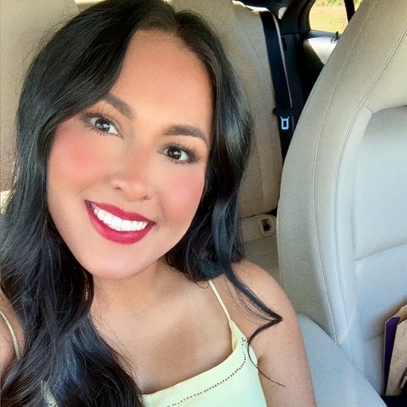 melly_solis
